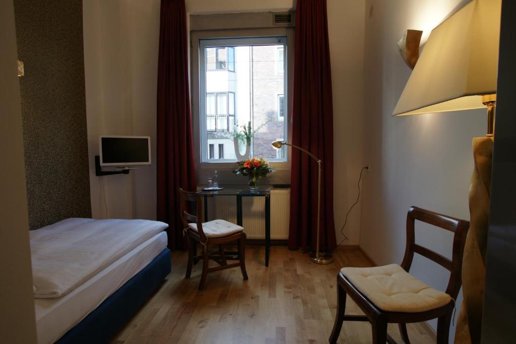 Hotel Stern Düsseldorf Rom bilde